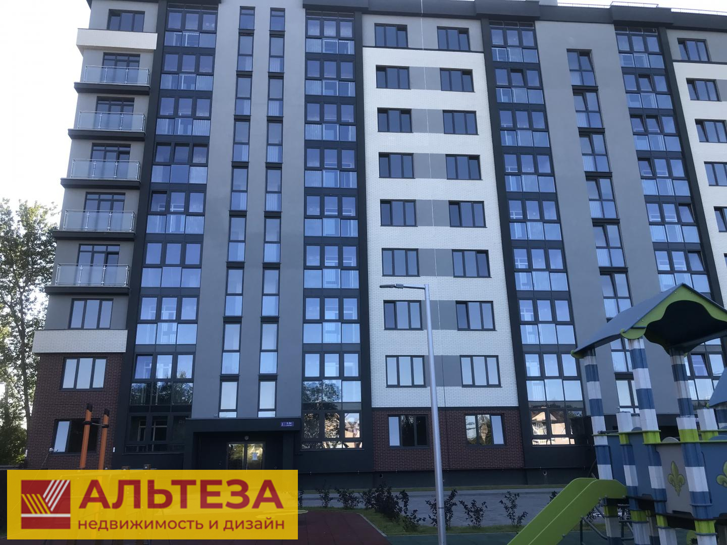 Продам квартиру в Калининграде по адресу Советский проспект, 238А, площадь 439 квм Недвижимость Калининградская  область (Россия)  43