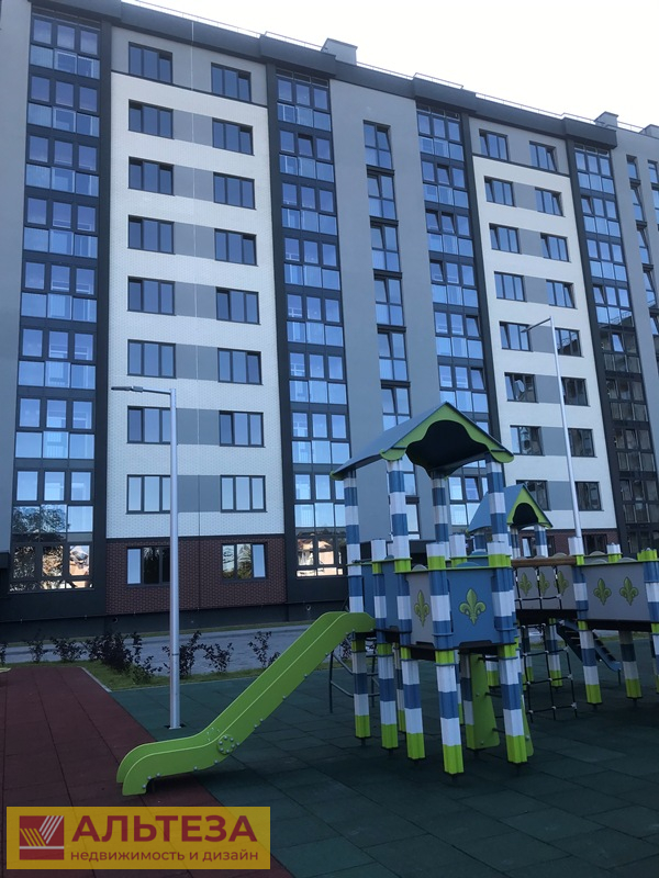 Продам квартиру в Калининграде по адресу Советский проспект, 238А, площадь 871 квм Недвижимость Калининградская  область (Россия)  Продается 3 квартира на 3 этаже 8 этажного дома