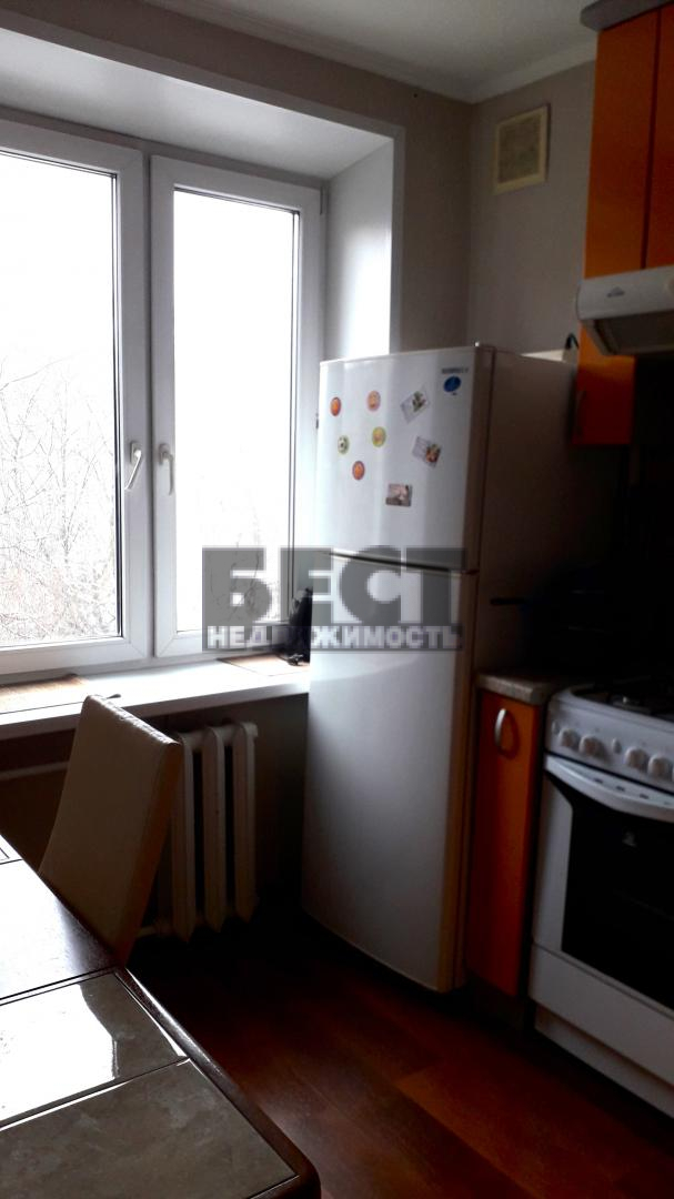 Продам квартиру в Москве по адресу Варшавское шоссе, 65к2, площадь 31 квм Недвижимость Москва (Россия)  Большой балкон