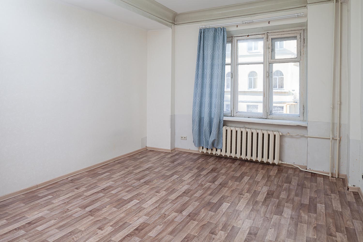 Продам квартиру в Москве по адресу Капельский переулок, 13, площадь 80 квм Недвижимость Москва (Россия) Продается четырехкомнатная квартира с четырьмя изолированными комнатами и просторным холлом
